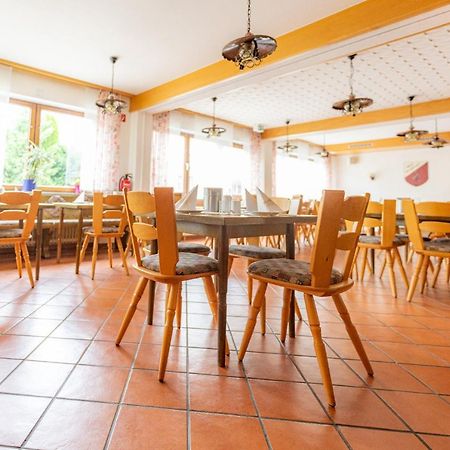 Hotel Gasthof Stern Nusplingen エクステリア 写真